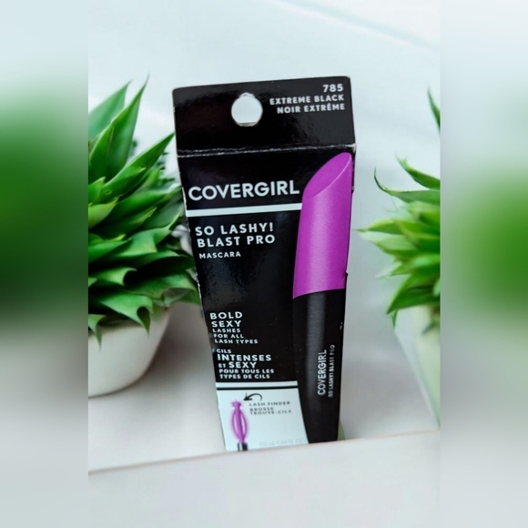 COVERGIRL So Lashy! blastPRO Mascara Extreme Black .44 fl oz (13.1 ml) (New) - Picture 8 of 11